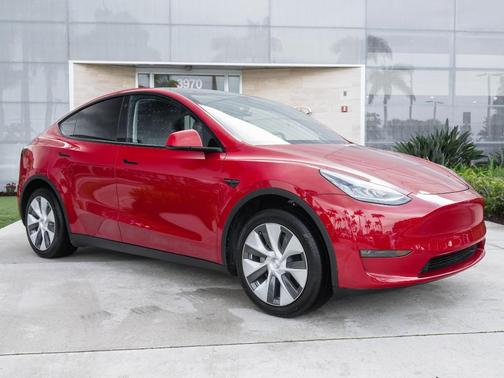 Red Multi 2022 Tesla Model Y Long Range