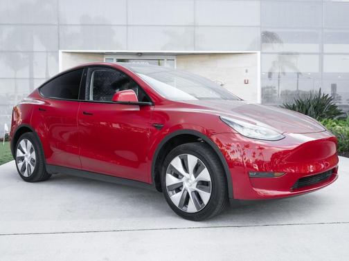 Red Multi 2022 Tesla Model Y Long Range