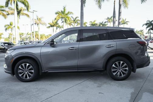 2023 INFINITI QX60 Pure