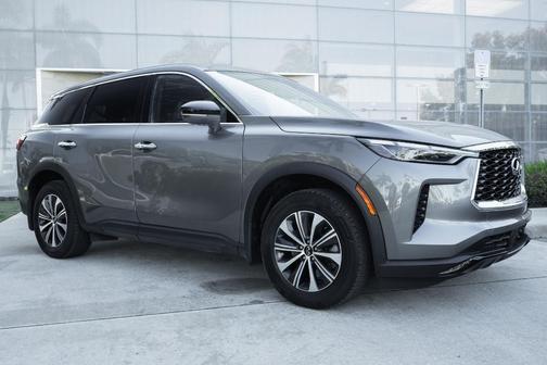 2023 INFINITI QX60 Pure