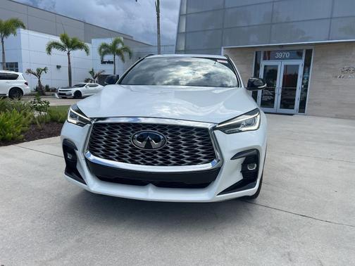 2025 INFINITI QX55 LUXE