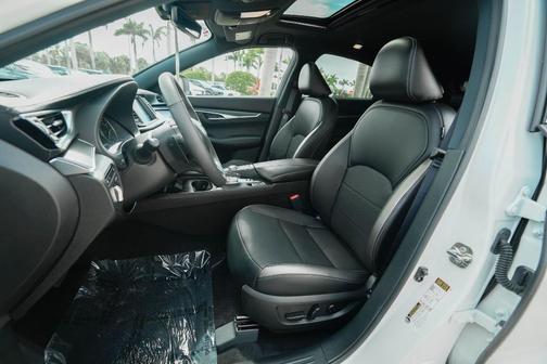 2025 INFINITI QX55 LUXE