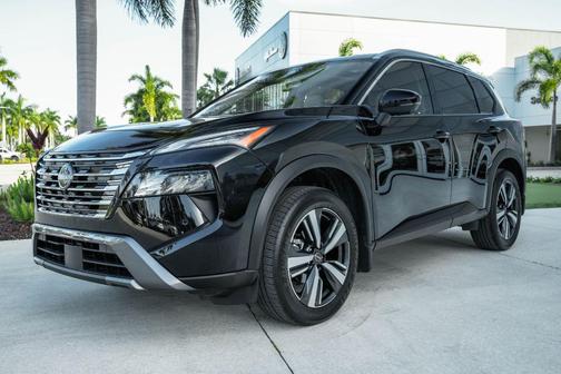 2024 Nissan Rogue SL