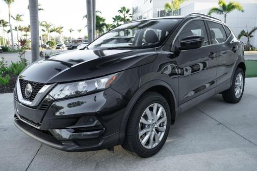 2020 Nissan Rogue Sport SV