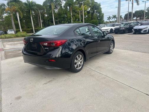 2014 Mazda Mazda3 i Sport