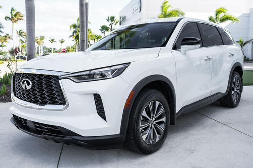 Glacier White 2024 INFINITI QX60 Pure