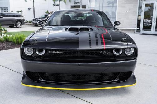 Pitch Black Clearcoat 2023 Dodge Challenger R/T Scat Pack