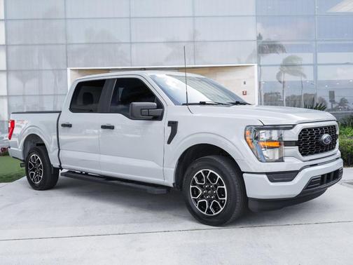 Avalanche 2023 Ford F-150 XL