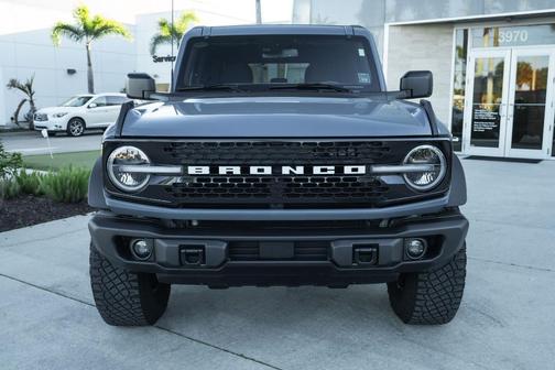 2023 Ford Bronco Base