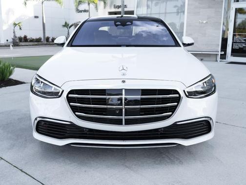 MANUFAKTUR Moonlight White Metallic 2024 Mercedes-Benz S-Class S 580 4MATIC