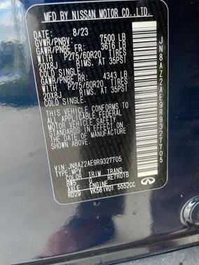 2024 INFINITI QX80 Luxe