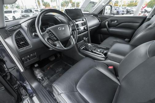 2024 INFINITI QX80 Luxe