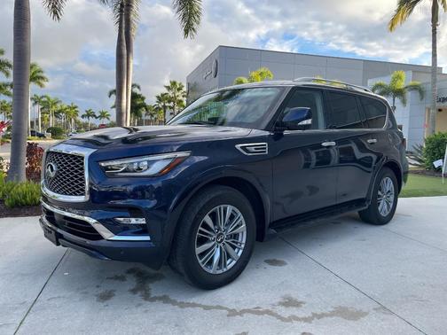 2024 INFINITI QX80 Luxe