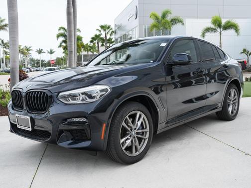 Carbon Black Metallic 2021 BMW X4 M40i