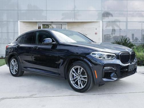 Carbon Black Metallic 2021 BMW X4 M40i