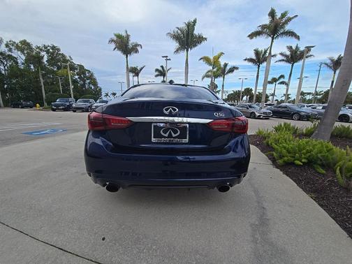 2022 INFINITI Q50 LUXE