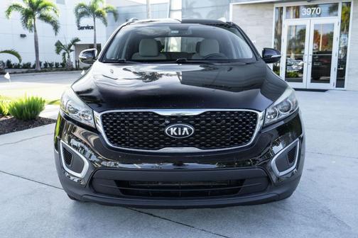 2017 Kia Sorento LX