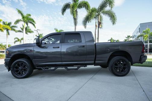 2024 RAM 3500 Laramie