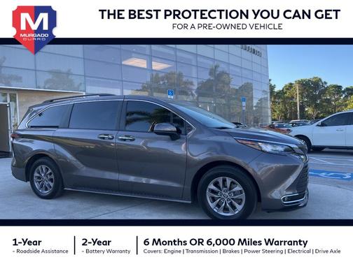 2023 Toyota Sienna XLE