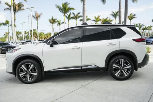 2022 Nissan Rogue Platinum