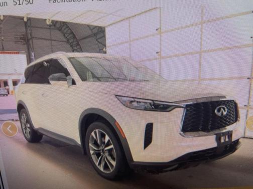 Majestic White 2023 INFINITI QX60 Luxe