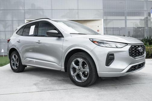 2023 Ford Escape ST-Line