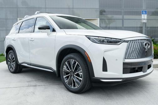 2026 INFINITI QX60 Luxe