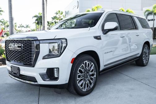 2023 GMC Yukon XL Denali Ultimate