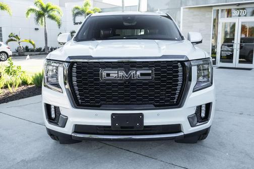 2023 GMC Yukon XL Denali Ultimate