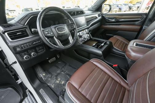 2023 GMC Yukon XL Denali Ultimate