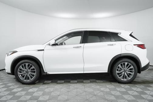 2025 INFINITI QX50 Luxe