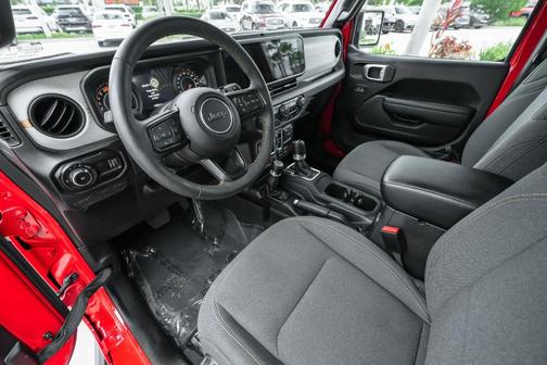 2024 Jeep Wrangler Sport