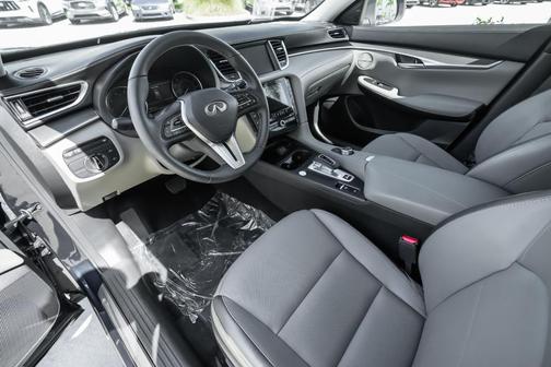 2025 INFINITI QX50 Luxe