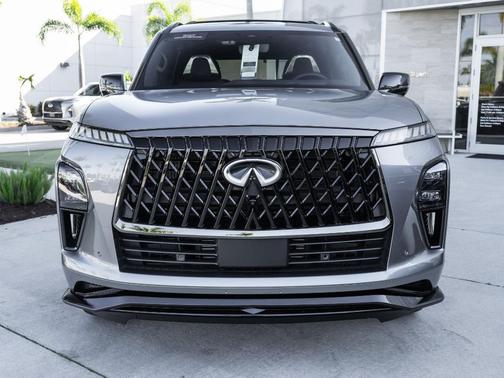 Dynamic Metal 2026 INFINITI QX80 SPORT