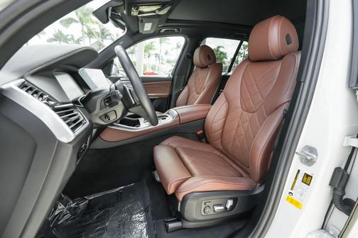 2023 BMW X5 sDrive40i