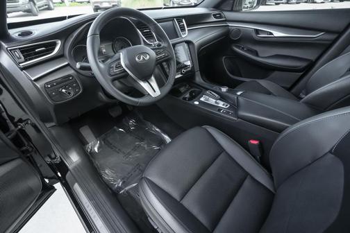 2025 INFINITI QX55 LUXE