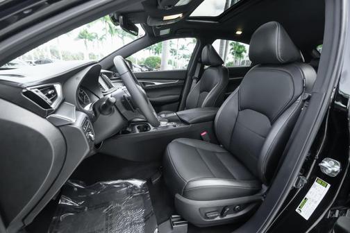 2025 INFINITI QX55 LUXE