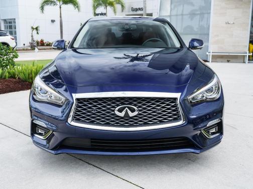 Grand Blue 2023 INFINITI Q50 LUXE