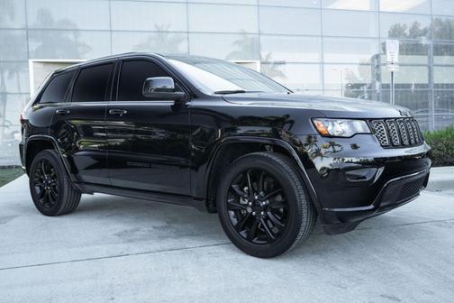 2022 Jeep Grand Cherokee WK Laredo