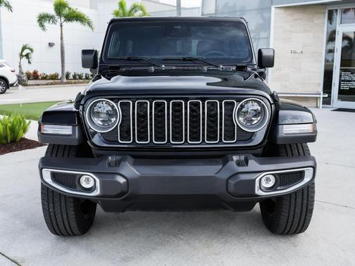 Black Clearcoat 2025 Jeep Wrangler 4xe Sahara