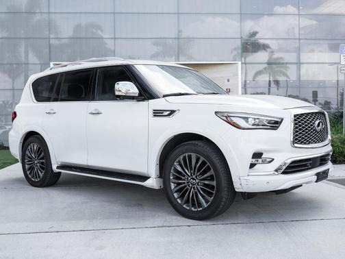 Moonstone White 2023 INFINITI QX80 SENSORY