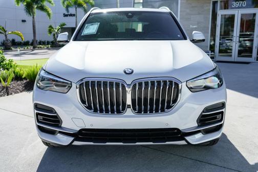 2023 BMW X5 sDrive40i