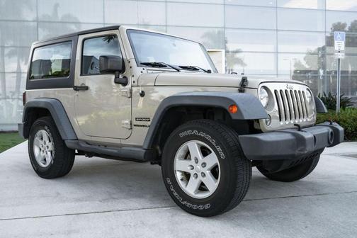 2016 Jeep Wrangler Sport