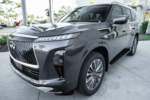 2026 INFINITI QX80 Luxe