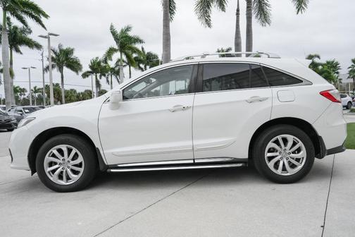 2017 Acura RDX Technology & AcuraWatch Plus Packages