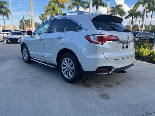 2017 Acura RDX Technology & AcuraWatch Plus Packages