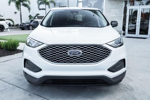 2023 Ford Edge SE