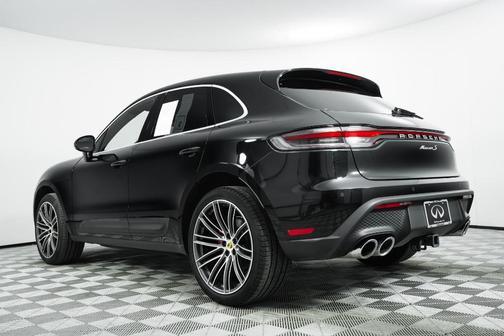 2024 Porsche Macan S