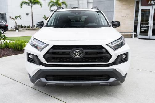 Ice 2023 Toyota RAV4 TRD Off Road