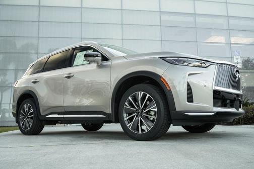 Warm Titanium 2026 INFINITI QX60 Luxe SUV